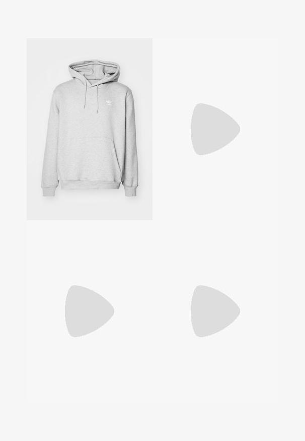 Grijze hoodie met een kangoeroezak, verstelbare trekkoordkap en klein wit logo op de borst. Gemaakt van zachte, gestructureerde stof.; Witte katoenen t-shirt met zwart geribde halslijn en mouwen, met drie zwarte strepen op elke schouder en een klein logo op de borst.; Grijze corduroy broek met rechte pijpen, voorzien van een hoge tailleband, voorkoeken en een subtiele verticale ribbelstructuur.; Sportschoenen met een witte leren bovenkant, grijze suède neus en drie zwarte strepen. Bevat een blauw logo op de tong en een gestructureerde rubberen zool.