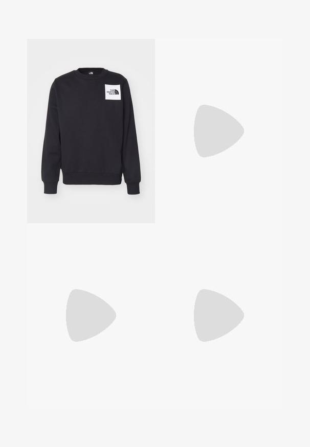 Sweatshirt preto com gola redonda, punhos e barra canelados. Apresenta um emblema quadrado branco com o logótipo "THE NORTH FACE" no peito.; T-shirt preta de algodão com mangas curtas, decote redondo, e um logótipo quadrado branco no peito com o texto "The North Face" e um design curvado.; Calças de fato cinza claro feitas de um tecido suave, apresentando um cós elástico com cordão e um pequeno detalhe de logótipo na coxa esquerda.; Sapatilha atlética branca com painéis de malha e sintético, accents em turquesa, ponta arredondada, frente com atacadores e sola de borracha preta.