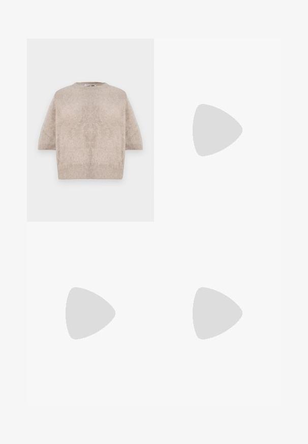 Pull à manches courtes beige en tissu doux et duveteux. Il présente un col rond et une coupe décontractée avec des accents en bord-côte.; Haut à manches courtes, de couleur crème clair, avec un col rond, en tissu doux. Présente une coupe décontractée et une texture lisse, idéale pour le superposition.; Jupe en velours marron avec un motif floral, présentant des plis et un design drapé. La surface texturée met en valeur les détails ornés.; Botte en suede vert olive montant jusqu'au genou avec un bout pointu, un design supérieur flou et un talon aiguille, présentant des détails de couture visibles.; Lunettes de soleil style œil de chat avec une monture en écaille de tortue noire et orange, verres marron et pointes effilées et élégantes. Présente un logo minimaliste sur la branche.