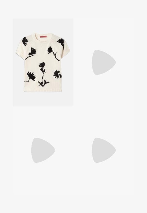Pulover cream cu mânecă scurtă, cu broderie florală neagră. Decolteu rotund și tiv cu model în dungi. Textură moale și croială lejeră.; Pantaloni negri cu picioare largi, cu o textură netedă, având o talie înaltă și pliseuri centrale. Fără modele vizibile sau detalii de hardware.; Pantofi cu toc înalt din piele lăcuită neagră, cu vârf pătrat, curea pentru gleznă și toc gros. Include detalii perforate de-a lungul marginii.; Geantă din piele sintetică neagră cu un finisaj texturat, având un accent din mărgele argintii de-a lungul mânerului de sus și o curea din lanț.