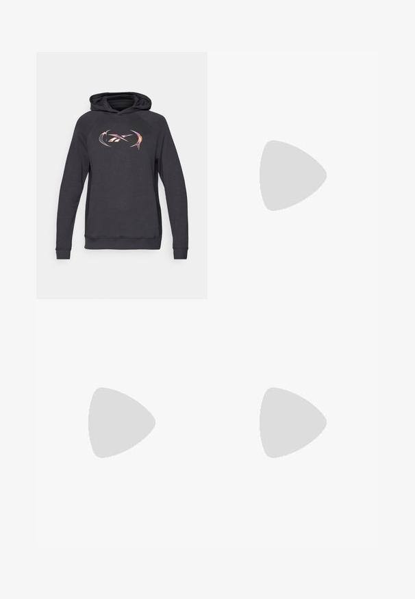 Sweatshirt cinza escuro com capuz, mangas raglan e um logotipo gráfico brilhante e multicolorido no centro da frente. Textura de tecido suave.; Camiseta branca de gola redonda feita de algodão, com mangas curtas e um pequeno logótipo bordado na área do peito esquerdo. Textura suave.; Calças de joggers verde-claro feitas de um tecido leve, com um cós elástico, cordão e dois bolsos laterais.; Sapatilhas brancas de desporto com um cabedal sintético liso, detalhes em preto no logótipo e perfurações na lateral. Sola em borracha.