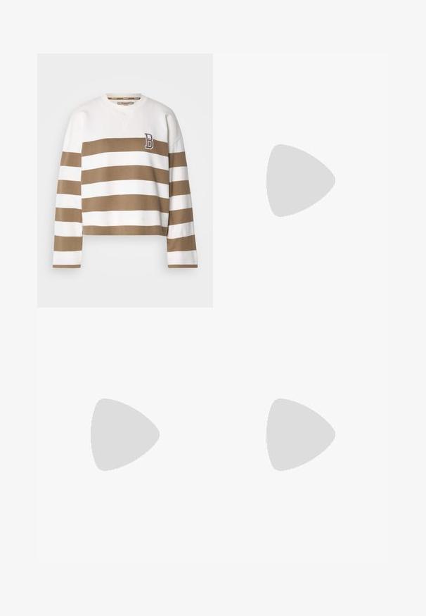 Sweatshirt curto às riscas castanhas e brancas com gola redonda e mangas longas. Apresenta um logótipo "B" na área do peito esquerdo. Material em algodão.; Jeans de perna larga azul escuro em tecido de denim com alta cintura, apresentando costura laranja, design de cinco bolsos e fecho de botão.; Sapatilhas brancas de cano baixo com aba preta no calcanhar, sola tipo plataforma, cordões e logo "CK" da Calvin Klein na lateral.; Brincos em argola prateados com um design texturizado que apresenta sulcos verticais. Forma circular com um fecho de segurança. Acabamento suave.