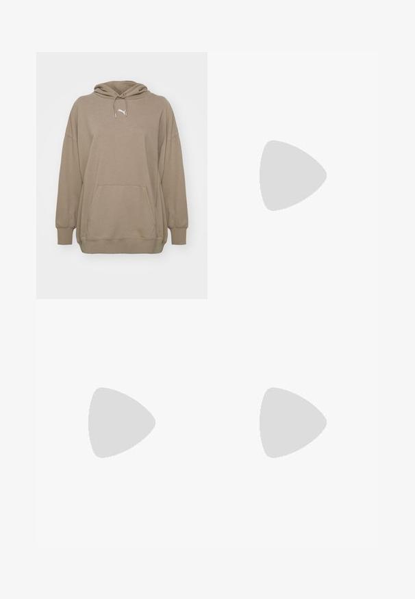 Világosbarna anyagú kapucnis pulóver, elöl kenguru zsebbel, bordás mandzsettákkal, és egy kis fehér logóval a mellen.; Bershka WIDE - Nadrágok - black; Bershka Magas sarkú szandálok - black; Bershka WITH CHAIN - Kézitáska - black