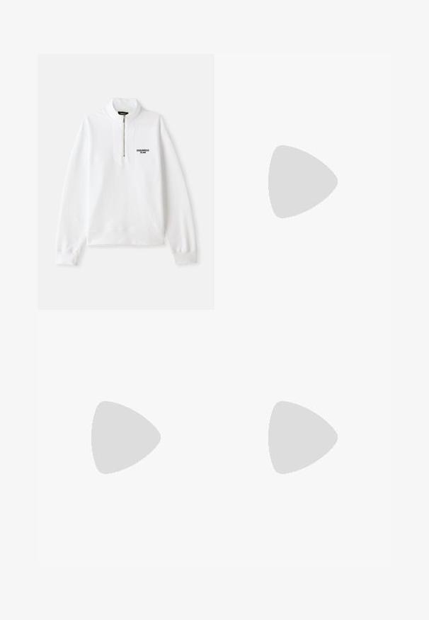 Bijela zip-up dukserica s visokim ovratnikom, s prednjim logotipom u crnoj boji. Mekana tkanina, opušteni kroj, rebrasti manžeti i donji rub.; Bijela košulja kratkih rukava od teškog platna, s gumbima sprijeda, džepom na prsima i drvenim gumbima kao ukrasima.; Svijetloplave traperice širokih nogavica s izblijedjelim pranjem, s jednim gumbom za zatvaranje, pet džepova i kontrastnim šavovima.; Bež retro tenisice sa smešnim gumiranim đonom, sa prugastim detaljima i izvezenim logotipima. Nose se sa belim čarapama i prugastim smešnim detaljem.