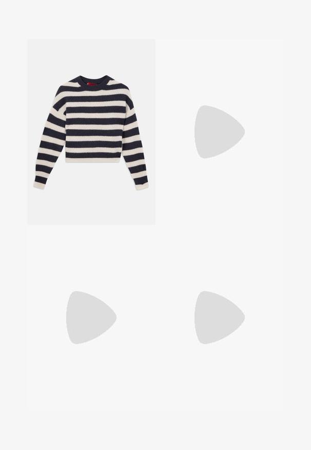 Gestreifter Strickpullover mit abwechselnd navyblauen und creamfarbenen horizontalen Streifen, rundem Halsausschnitt und gerippter Textur sowie langen Ärmeln.; Faltenrock in einem braun-beige-blauen Karomuster. Hergestellt aus einem strukturierten Stoff mit einer engen Taille und dekorativen Falten.; Paul Smith TOPANGA - Klassischer Ballerina - black; Marineblaue Lederhandtasche mit zwei langen Griffen, einer Schnallen-Detailierung und einem daran befestigten Schlüsselanhänger. Besitzt eine glatte Textur und eine rechteckige Form.