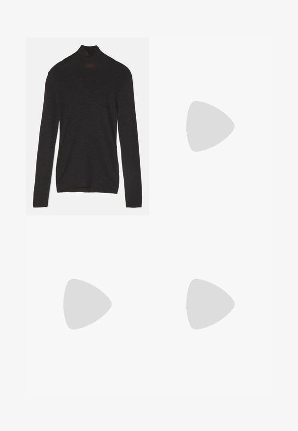 Schwarzes Langarm-Turtleneck aus weichem Stoff mit subtiler Glanzoptik. Hat eine figurbetonte Silhouette und ein hohes Kragen-Design.; Hellblaue Jeans mit hoher Taille, weitem Bein und einem verwaschenen Finish. Verfügt über einen klassischen Fünf-Taschen-Stil und einen Metallknopfverschluss.; Zign Stiefel - black; Schwarze Leder-Hobo-Tasche mit einer weichen, geschwungenen Form. Sie verfügt über einen breiten Oberhandgriff und Falten an der Basis für eine lässige Textur.