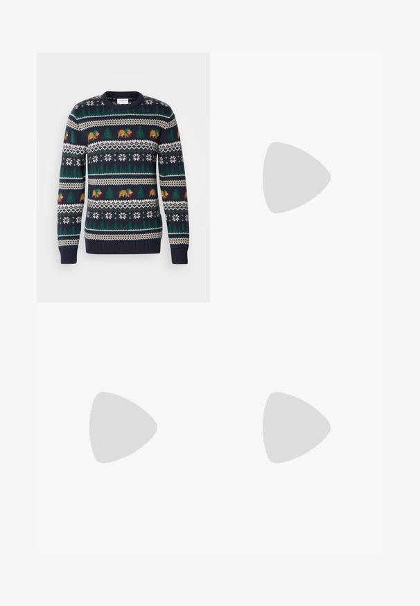Pulaque azul marinho de malha com um padrão natalício de ursos, árvores e flocos de neve em verde, castanho e branco. Punhos e barra canelados.; Duas camisas de mangas longas, uma preta e uma branca, feitas de algodão, com decote redondo e uma textura suave, expostas em uma disposição empilhada.; Calças largas em tecido azul-escuro com um intrincado padrão geométrico laranja, apresentando frente plissada e uma cintura ajustada.; Mocassins de couro preto com acabamento liso, tassel decorativo, sola grossa de borracha e detalhes costurados. Design leve e elegante.