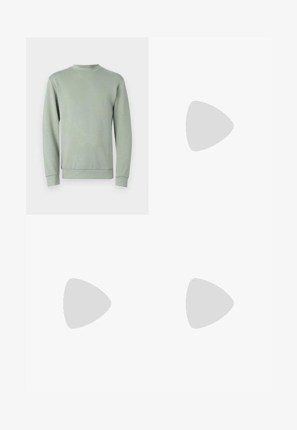 Sweater verde claro, com decote redondo, mangas longas, punhos e bainha canelados, textura suave, design minimalista, sem padrões ou acentos visíveis.; Jeans de denim preto com um design de perna reta, estilo de cinco bolsos e ferragens metálicas com detalhes em cobre. Textura suave e altura média.; Ténis brancos em pele com acabamento suave, biqueira arredondada, atacadores planos e sola texturizada. Acento em camurça cinza na parte do calcanhar.; Óculos de sol com lentes retangulares, cinzentas escuras, armações em metal prateado e pontas em plástico preto nas hastes. Design leve com almofadas para o nariz.