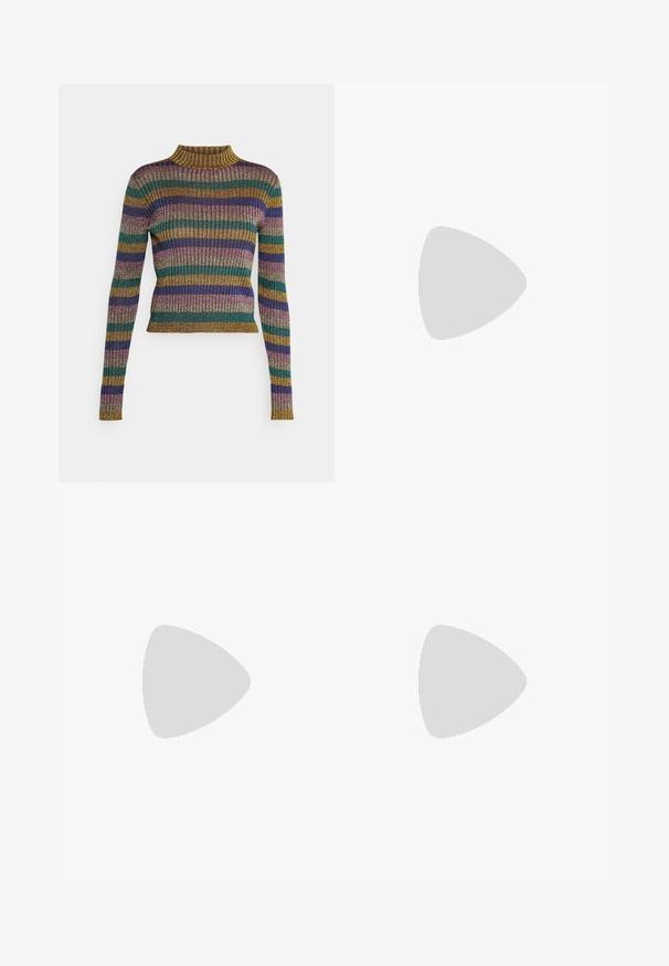 EDITED CARINA LONGSLEEVE - Camisola - rainbow; Jeans de denim azul claro com corte reto, design de cinco bolsos e fecho de botão. Apresenta um desbotado subtil e detalhes de costura laranja.; Botas de tornozelo em camurça clara com uma textura suave, detalhes costurados e sola em borracha, apresentando um salto com alça para facilitar o calçar.; Saco tote em camurça castanha com duas alças longas, apresentando uma textura suave, design simples e sem hardware ou detalhes visíveis.