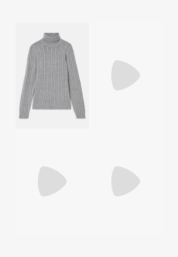 Pelēks augsta kakla džemperis, izgatavots no teksturēta adījuma, ar virvju rakstu, garām piedurknēm un ribotām aprocēm un piegriezumu.; Balts garo piedurknēm krekliņš ar pogām, izgatavots no kokvilnas, ar krūšu kabatu ar tonālu izšuvumu, apkakli un pogām pie piedurknēm.; Brūni, augstos šortos izgatavoti no teksturēta auduma. Iezīmē plašas kājas un divas priekšējās krokas, kas nodrošina struktūru. Kārtīga apdare bez redzamām detaļām.; Melnas ādas kurpes ar gludu tekstūru, noapaļu purngalu un dekoratīvu siksniņu pāri priekšpusei. Zems sakrauts papēdis, minimālisma dizains.