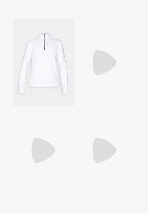 Biała długa bluzka z długim rękawem i wysokim kołnierzem, z suwakiem o długości ćwiartki oraz elegancką, gładką fakturą. Nazwa marki „COLMAR” widoczna.; Czarne, lekkie spodnie z elastycznym pasem i ściągaczami na kostkach. Materiał jest gładki i ma luźny, zwężany krój.; Czarne sznurowane trampki z masywną podeszwą, z gładkim skórzanym wierzchem, zaokrąglonym noskiem i wyraźnym, warstwowym designem platformy.; Czarna torba na ramię wykonana z gładkiej skóry, z zaokrąglonym, otwartym topem i dwoma paskami na ramię oraz minimalistycznym designem.