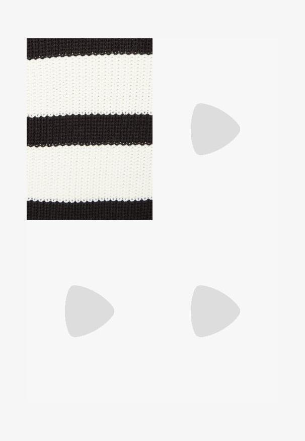 Bloomie Ls Knit O Neck Snow White Stripes B