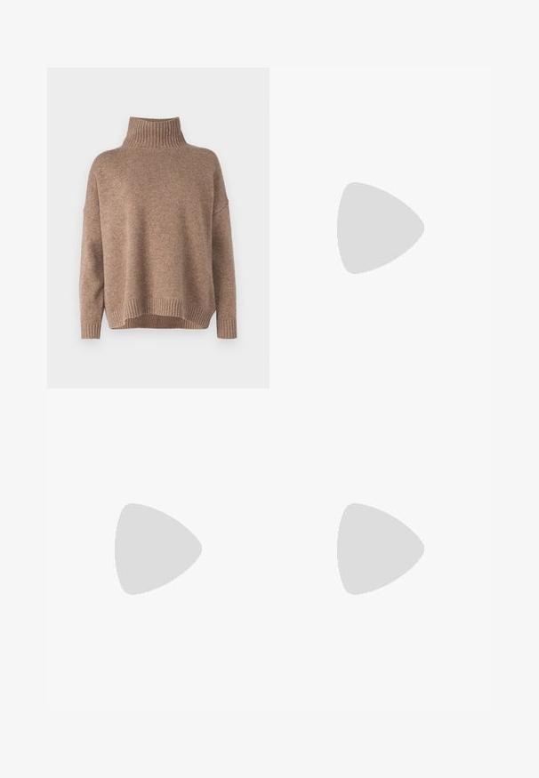 Weekend Max Mara BORGIA - Pulover - marrone chiaro; Polo Ralph Lauren HEMP WIDE LEG PANT - Hlače - nevis; Črne usnjene in semiš tenisice z lahkim rjavim gumijastim podplatom. Imajo bele vezalke in majhne perforacije ob straneh. Prikazana je logo Michael Kors.; Rjava teksturirana usnjena torba čez ramo z zlatim verižnim trakom in zapiranjem na pokrov. Spredaj je vidna podrobnost logotipa in žep pod pokrovom.