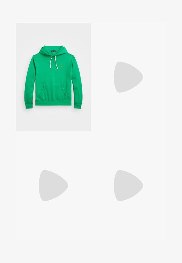 Polo Ralph Lauren THE RL HOODIE - Kapucni - preppy green; Fehér pólóing, pamutból készült, klasszikus gallérral, háromgombos végigfutóval és bal oldali zsebével; kis logó a szegélyen.; Beige egyenes szárú nadrág, egy fekete gombbal, övhurkokkal és oldalzsebekkel. Sima szövettextúra és minimális design.; Sötétkék sneaker texturált velúr felsőrésszel, krémszínű fűzőkkel és bézs középtalppal. Klasszikus sportos dizájnnal és gumitalppal rendelkezik.