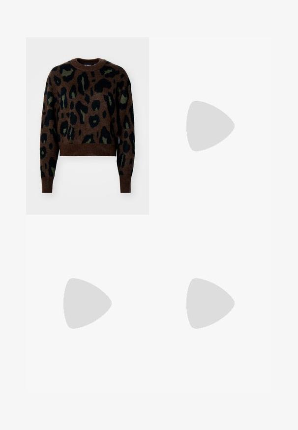 Cropped sweater in brown, featuring a leopard print pattern in black and green. Made of textured knit fabric with ribbed hem and cuffs.; Brown wide-leg pants with a smooth texture, featuring a black belt at the waist and side pockets. Tailored design and relaxed fit.; Leopard print loafers with a chunky, textured tan sole, featuring a slip-on design and a flat profile.; Even&Odd Handbag - brown