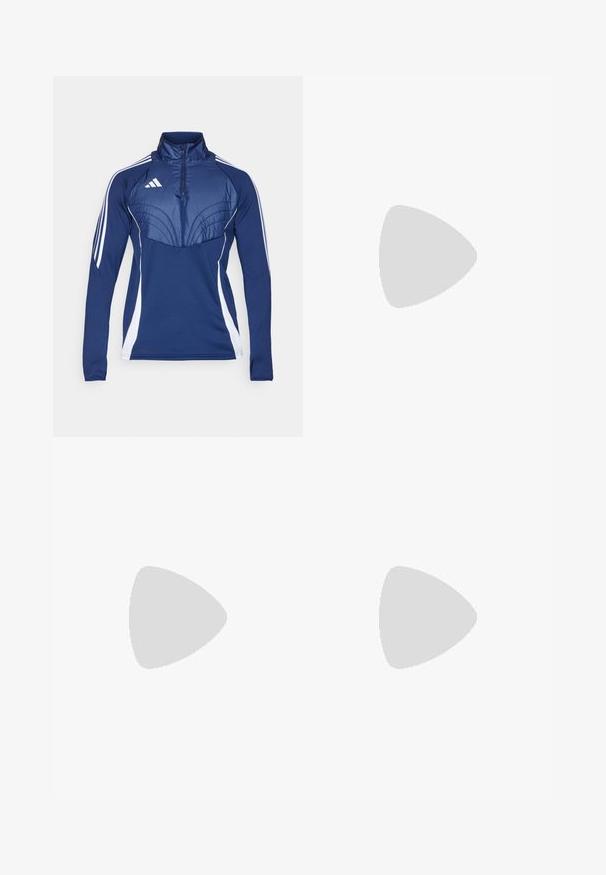 Marineblå atletisk topp med halv-zip krage, hvite sidestykker og teksturerte paneldetaljer på brystet. Har Adidas-logoen på venstre side.; Hvit langermet jersey med marineblå detaljer, halv-glidelås på halsen, med "Emirates Fly Better" logo og Arsenal klubbmerke.; Marine joggebukser laget av lett stoff, med blå aksent, logo-lapp og tre hvite striper langs underbena.; Sorte joggesko med teksturert mesh-overdel, hvite aksentstriper, en polstret såle og en forsterket hæl for støtte.