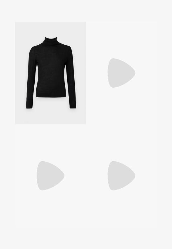 Suéter preto de gola alta feito de um material de malha suave. Design ajustado com mangas longas e um decote e bainha canelados.; Calças largas pretas feitas de tecido entrelaçado, apresentando uma cintura alta, fecho frontal com botão e bolsos laterais. Textura suave com linhas limpas.; Salto slingback em patente preta com bico apontado, apresentando um padrão de pele de cobra texturizado, tira ajustável e um salto bloco curto e texturizado.; Bolsa de ombro em couro preto com dois bolsos frontais, fivelas douradas, fecho de zíper e uma alça fina. Superfície texturizada e forma retangular compacta.
