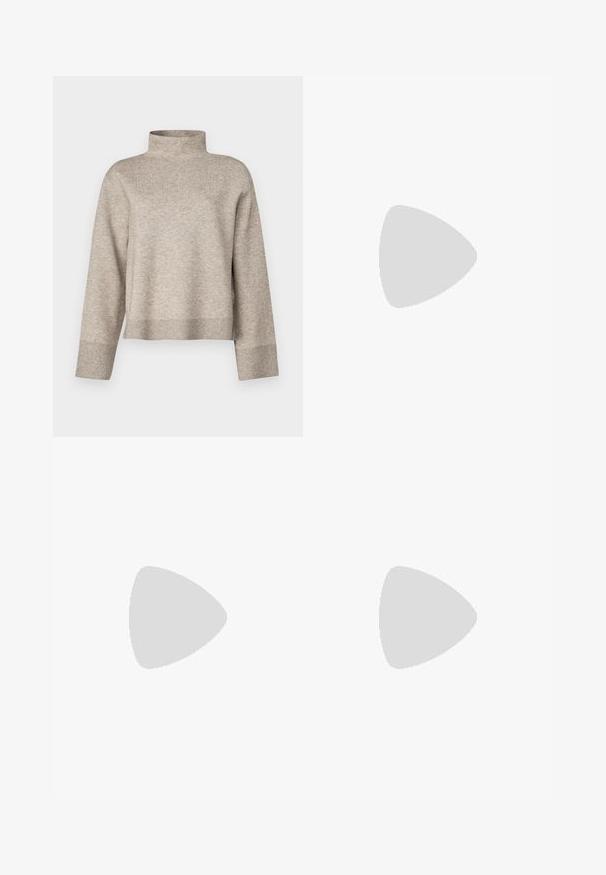 Beige Rollkragenpullover aus einem weichen, gestrickten Stoff. Hat ein verkürztes Design, lange Ärmel und gerippte Bündchen sowie einen gerippten Saum.; Weite Hosen aus schwarzem Stoff mit hohem Bund, die eine saubere Verarbeitung und glatte Textur aufweisen. Keine sichtbaren Beschläge oder Muster.; Zign Stiefel - black; Schwarze ovale Sonnenbrille mit dunklen Gläsern und glänzendem Kunststoffrahmen. Mit goldenem Logo am Bügel, das ein elegantes und modernes Design bietet.