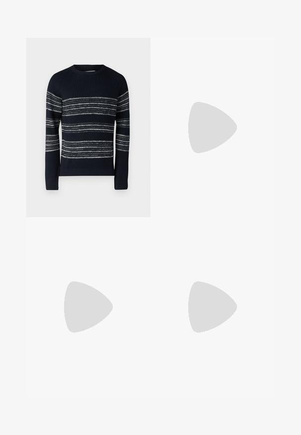 Jack & Jones JJPANNEL  - Jersey de punto - navy; Vaqueros de mezclilla azul oscuro con un diseño de pierna recta, que cuentan con un cierre de botón, cinco bolsillos y costuras en contraste. Textura suave.; Zapatilla negra de caña baja con rayas blancas, cordones negros, suela texturizada negra y acento blanco en el talón, con la marca "JACK & JONES" en el lateral.; Gafas de sol con lentes rectangulares de color gris oscuro, montura de metal plateado y puntas de plástico negro en las patillas. Diseño ligero con almohadillas nasales.