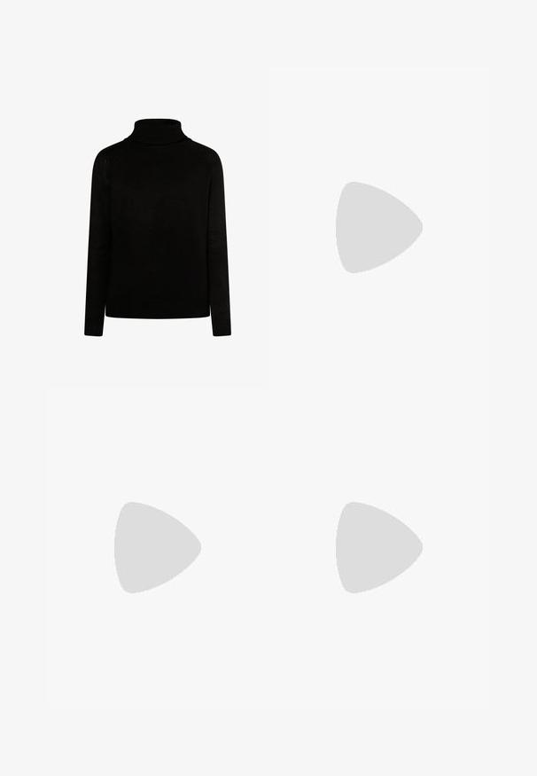 Schwarzer Rollkragenpullover in Rippoptik, mit langen Ärmeln und einer taillierten Silhouette. Verfügt über gestrickte Details am Kragen und an den Bündchen.; Schwarze Hose aus glattem Stoff mit Frontfalten, einem Knopfbund und schmal zulaufenden Knöchelbündchen. Klassische, taillierte Silhouette.; Schwarze Leder-Oxford-Schuhe mit Schnürdesign, runder Zehenform, flacher Gummisohle und subtilen Nähten entlang des oberen Teils.; Schwarze Sonnenbrille mit rechteckigen Rahmen, grauen getönten Gläsern und einer Aussparung im Nasensteg. Schlanker, glänzender Kunststoff, mit schmalen Bügeln.
