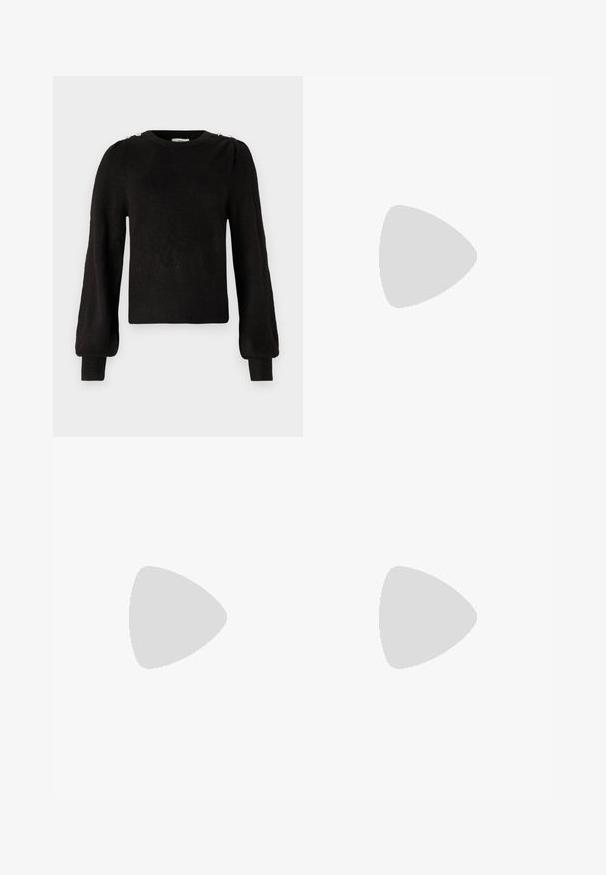 JDY JDYELANORA O NECK BUTTON - Vesta - black; Hlače širokih nogavica u svijetloj bež boji, izrađene od glatke tkanine. Imaju klasičnu elastičnu traku u struku i ravni prednji dio s čistim linijama.; Sandal s petom u obliku šiljastog prsta od glatkog, sjajnog smeškastog materijala. Ima zakrivljeni izrez i vitku štiklu. Detalj s srebrnom kopčom.; Crna kožna torba s lukovitim oblikom, odvojivim remenom i zlatnim detaljima. Torba ima preklop s kopčom.