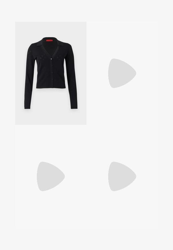 Cardigan nero con scollatura a V e colletto, dotato di maniche lunghe e chiusura a bottoni. Il materiale presenta motivi a diamante perforati in tutto il capo.; Gonna midi bianca in maglia con un motivo testurizzato a righe verticali e dettagli a taglio vicino all'orlo. Vita elasticizzata. Materiale morbido.; Pantofole da balletto nere in pelle con punta arrotondata, texture liscia, dettagli di cucitura minimi e design con suola flessibile.; Borsa a tracolla in pelle marrone con chiusura a pattina, hardware color oro, tracolla e una finitura liscia. Forma rettangolare compatta.