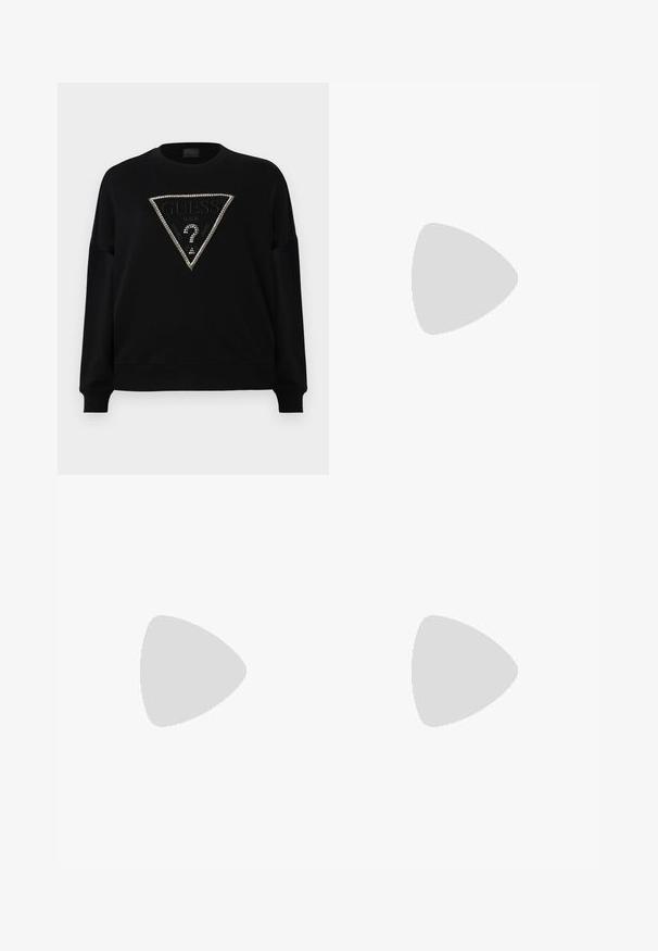 Crni dukserica s trokutastim ukrašenim logotipom koji sadrži rhinestones. Izrađena od mekog materijala, ima okrugli izrez i rebraste manžete.; Nabrana bijela suknja s crnim elastičnim pojasom na kojem se nalazi logo "LACOSTE". Srednje dugačak dizajn s mekim teksturom.; Bijele kožne tenisice s debelim bijelim potplatom, crnim zamšastim akcentom na peti i ugraviranim logom sa strane. Dizajn s vezicama i šest rupa za vezivanje.; Srebro naušnice u obliku prstena s glatkom, sjajnom završnom obradom. Zaobljenog oblika, laganog dizajna, s kopčom na poleđini.
