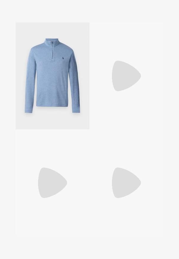 Pullover de manga longa azul claro com colarinho de meia-zíper, feito de um tecido suave e texturizado; apresenta um pequeno logotipo bordado no peito.; Camisa de botão de mangas longas, castanha, feita de linho, com um colarinho clássico, botões na parte frontal e um pequeno logo azul no peito.; Bermudas de corduroy verde-escuro com um cinto de cordão ajustável. Apresenta textura riscada verticalmente e extremidades do cordão com ponta de metal.; Mocassins de camurça beiges com um detalhe costurado, sola de borracha plana e um pequeno logotipo de lado. Design clássico de calçar, textura suave.