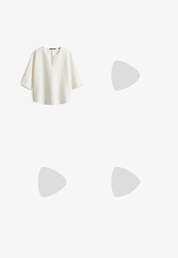 Top bianco texturizzato con scollatura rotonda e apertura con bottoni, con maniche morbide e orlo dritto.; Jeans bianchi a gamba larga realizzati in denim con vita alta, dotati di cinque tasche e dettagli in metallo. Texture liscia, senza motivi visibili.; Infradito con suola in gomma color talpa, progettate con tre cinturini in pelle bianca sovrapposti e un piccolo dettaglio a fiocco al centro.; Borsa a mano in pelle crema con forma triangolare, texture liscia e un unico manico curvo. Presenta una chiusura superiore con cerniera e un piccolo accento a frange.