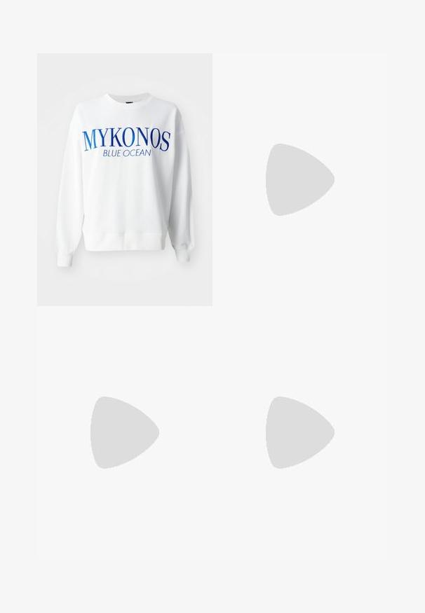 Λευκή μπλούζα με μπλε κείμενο "MYKONOS BLUE OCEAN". Διαθέτει στρογγυλή λαιμόκοψη, μακριά μανίκια και ριμπ μανσ�έτες και ύψος. Μαλακό βαμβακερό υλικό.; Ναυτικά αθλητικά παντελόνια με ελαστική ζώνη, ίσια πόδια και φερμουάρ στο πλάι. Διαθέτουν λευκές λεπτομέρειες κατά μήκος των πλαινών. Μοναδικά υφασμάτινη υφή.; Αθλητικά παπούτσια με άσπρη δερμάτινη πάνω επιφάνεια, γκρι σουέτ μύτη και τρεις μαύρες ρίγες. Διαθέτουν μπλε λογότυπο στη γλώσσα και υφασμένο καουτσούκ σόλα.; Ροδοκόκκινη δερμάτινη τσάντα χειρός με δομημένο σχήμα, που διαθέτει γυαλιστερό κλείσιμο και μία ρυθμιζόμενη λουρί. Υφή με υφή και χρυσό αξεσουάρ.