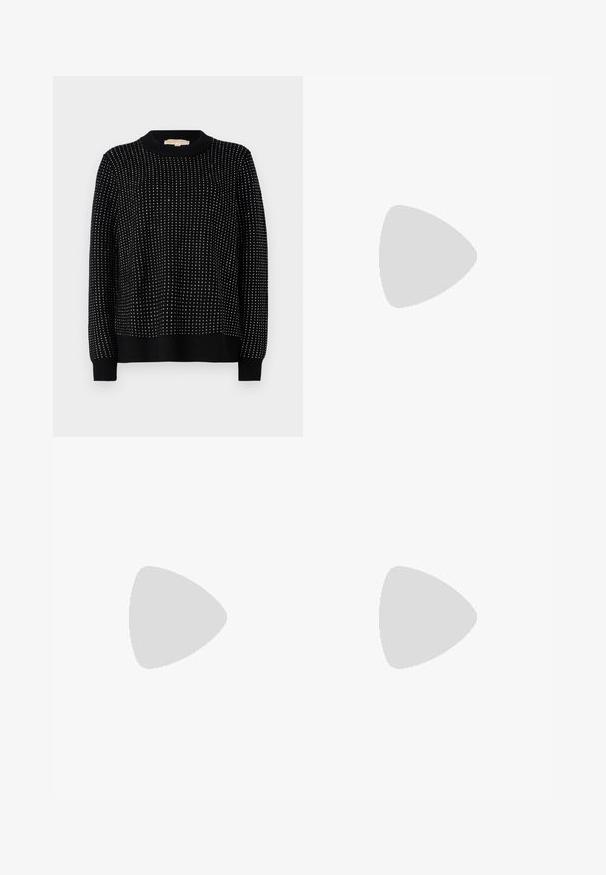Must mustra, mis on valmistatud tekstuuriga kudumiskangast, ümar kaelus ja kaunistatud väikeste, ühtlaselt jaotatud hõbedaste nupukestega.; Polo Ralph Lauren HEMP WIDE LEG PANT - Püksid - nevis; Mustad mustand koos ristatud rihmade ja reguleeritava pandlaga. Omab siledat tekstuuri ja kitsenevat stiletto kontsa.; Must küllastamata nahast õlakott, millel on kaks esist nähtavat taskut, kuldsed pandlad, tõmblukuga sulgemine ja peen rihm. Tekstuuriga pind ja kompaktne ristkülikukujuline kuju.