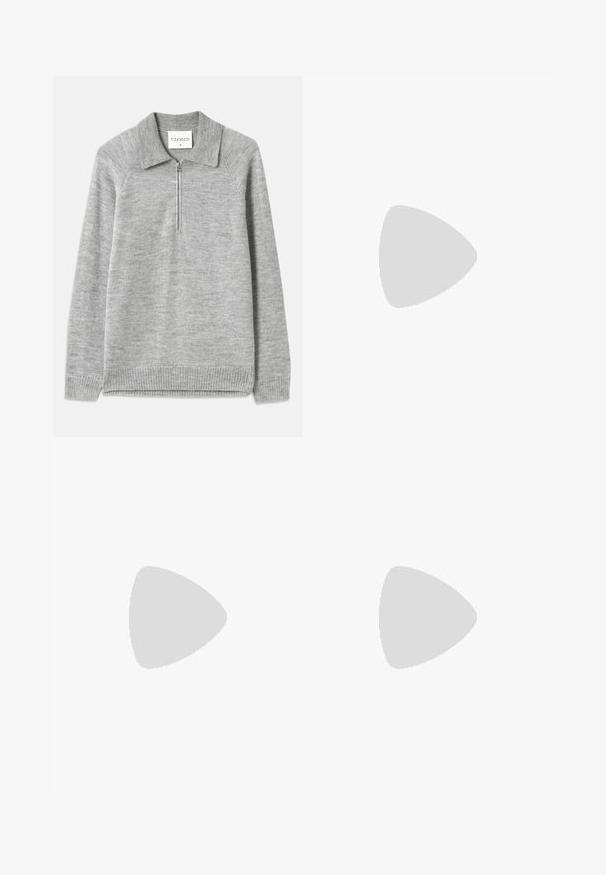 Suéter gris de punto con cuello y media cremallera. Fabricado en un material de punto suave, presenta un dobladillo y mangas acanalados, con una textura lisa.; Jeans de mezclilla azul con corte recto, con cierre de botón, presillas para cinturón y un ligero desgaste en los muslos.; Zapatilla blanca con acentos de ante, puntera redondeada, cordones planos y suela de goma color crema. Presenta un logo verde en el talón.; Bolso cruzado de cuero topo con un bolsillo frontal con cremallera, correa ajustable, textura de grano y logotipo en relieve en la parte delantera.