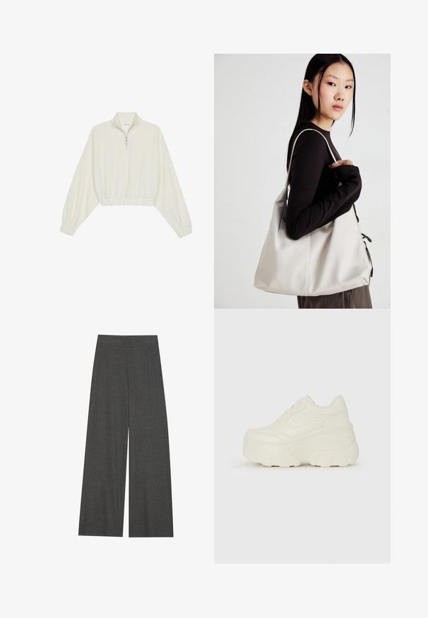 Geknipt pullover in crèmekleurige stof, met een hoge kraag, halve rits, elastische zoom en manchetten, met een soepele textuur en minimalistisch ontwerp.; Wijdvallende pantalon in een carvão grijze geribbelde stof, met een hoge tailleband en verticale strepen voor textuur en detail.; Witte platform sneakers met een gladde leren bovenkant, afgeronde vorm, gewatteerde kraag en een gestructureerde rubberen zool met duidelijke profiel.; Beige handtas gemaakt van zacht materiaal, met een slonzig ontwerp, gestikte details en twee schouderbanden. Geschikt voor dagelijks gebruik.