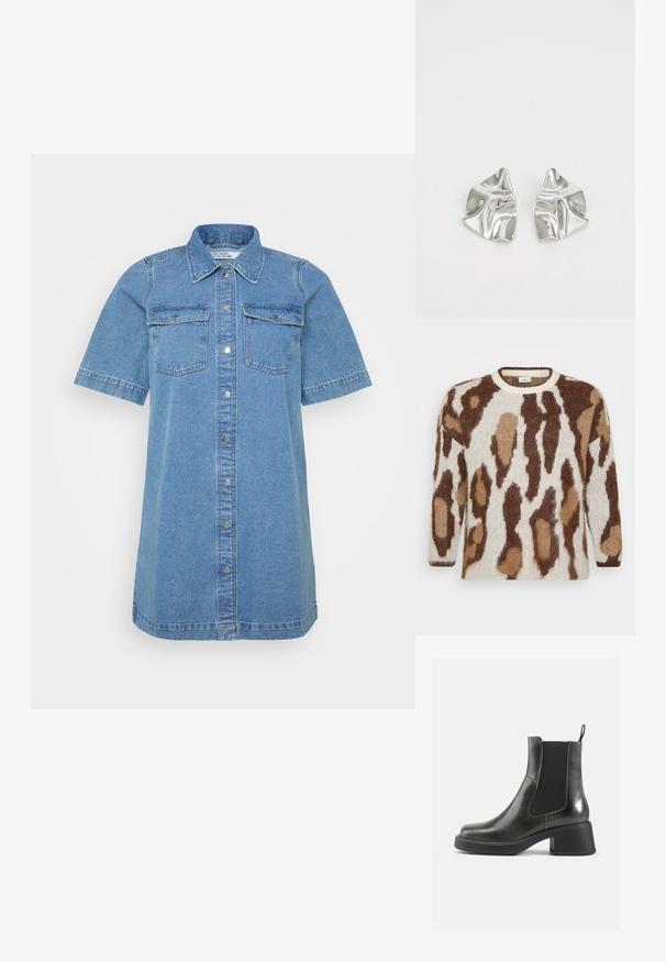 Strikkegenser med en kremfarget base og brune og tan dyremønstre. Rund halsutringning, lange ermer, myk tekstur og løs passform.; Denim skjortekjole i lyseblå, med krage, korte ermer, to brystlommer og frontknapplukking. Glatt tekstur.; Sorte ankelstøvler i svart lær med glatt overflate, elastiske sidepaneler og en kraftig hæl. Har en løftestrop for enklere påkledning.; Sølvmetall øredobber med et bølgete, skulpturelt design, preget av en polert finish og uregelmessige former, som fremhever en moderne estetikk.