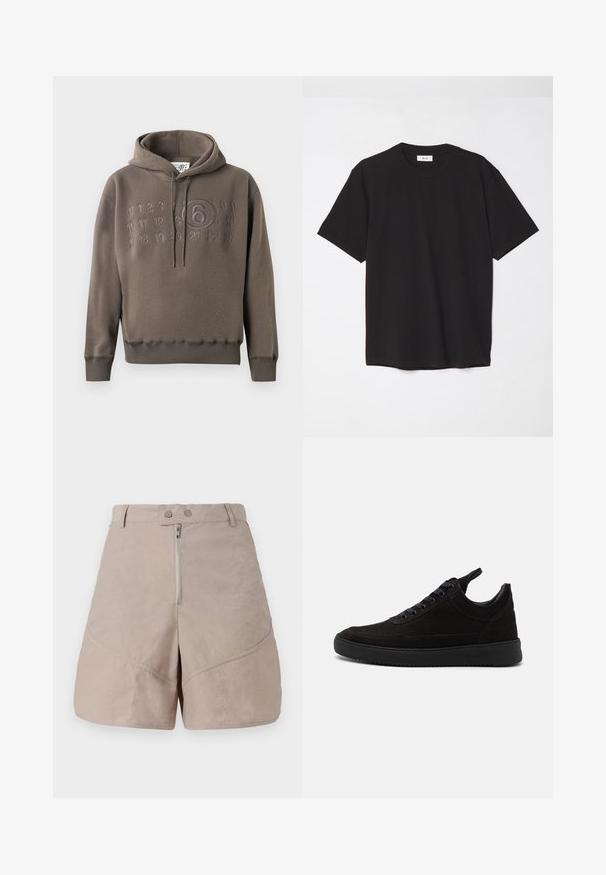 Rjava flisasta kapuca z embossed številkami od 0 do 23 čez prsi, ki ima v središču povečano oštevilčeno 6 v krogu.; Črna bombažna majica s krojnim ovratnikom, kratkimi rokavi in sproščenim krojem. Preprost dizajn, gladka tekstura in brez vidnih vzorcev ali logotipov.; Bež kratke hlače iz gladkega, teksturiranega blaga. Imajo sprednje zadrgo, dve gumbni zapiralni ter diagonalne šive.; Črne semiš superge s zaobljenim nosom, vezanjem spredaj, podloženim ovratnikom in teksturiranim gumijastim podplatom za oprijem. Minimalistična zasnova in gladka površina.