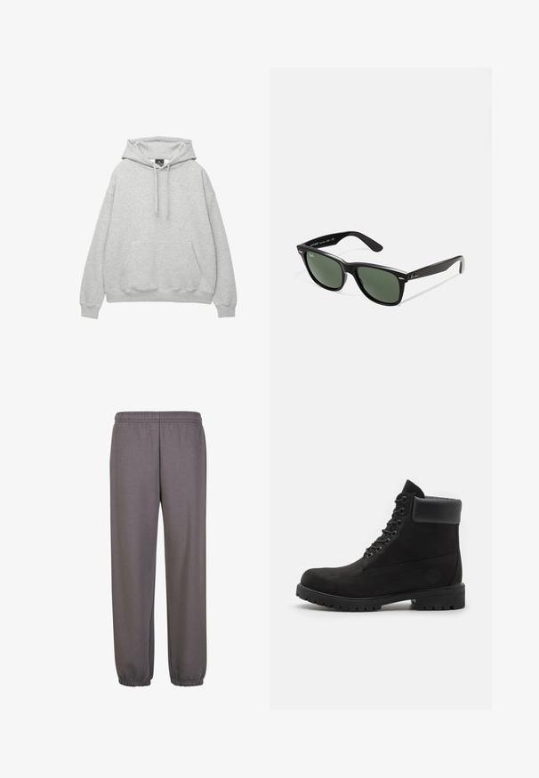 Lysegrå hoodie lavet af blødt bomuldsblanding, har en hætte med snor, frontlomme og ribbede manchetter og kant.; Grå sweatpants lavet af blødt stof, med en elastisk talje, sidelommer og elastiske manchetter ved anklerne for en afslappet pasform.; Sorte snørebåndsstøvler til anklen med polstret krave og robust sål, vist i profil mod en hvid baggrund.; Sorte plastiksolkaber med grønne linser, firkantede stel, sølvaccent på brynene og teksturerede templede arme. Angivet mærke på den indre arm.