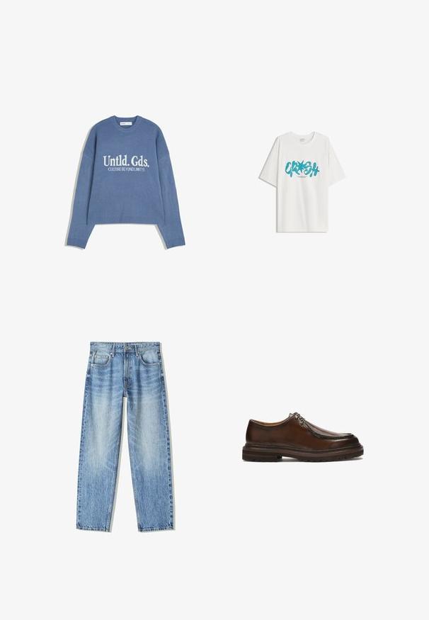 Maglione blu a maglia con testo bianco "Untld. Gds. CULTURE BEYOND LIMITS" sul davanti, caratterizzato da collo a giro asciugato, polsini e orlo a coste.; Bershka SHORT SLEEVE - T-shirt con stampa - white; Jeans in denim azzurro chiaro con vestibilità ampia, design a gamba dritta, cinque tasche e texture sbiadita. Comprendono una chiusura anteriore con bottone e zip.; Scarpa in pelle marrone con punta arrotondata, dettagli cuciti e suola spessa dotata di battistrada testurizzato per una migliore aderenza. Design con lacci.
