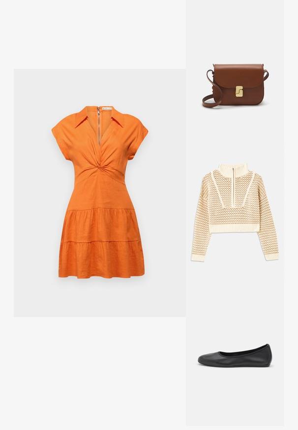 Pullover cropped beige chiaro con collo alto con zip, caratterizzato da un motivo testurizzato e polsini e orlo a coste. Combina materiali a maglia e tessuti.; Alice + Olivia MILA DEEP TWIST MINI DRESS - Abito a camicia - light mango; Pantofole da balletto nere in pelle con punta arrotondata, texture liscia, dettagli di cucitura minimi e design con suola flessibile.; Borsa a tracolla in pelle marrone con chiusura a pattina, hardware color oro, tracolla e una finitura liscia. Forma rettangolare compatta.