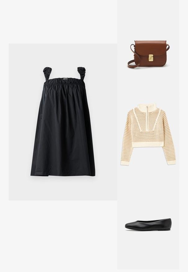 Jasnobeżowy krótki sweter z zapięciem na zamek błyskawiczny przy kołnierzu w stylu stójki, z teksturowanym wzorem oraz prążkowanymi mankietami i dołem. Łączy materiały dziane i tkane.; Czarna sukienka bez rękawów z gumowanym dekoltem i marszczonym materiałem. Wykonana z lekkiego materiału, z okrągłymi, marszczonymi akcentami na ramionach.; Paul Smith TOPANGA czarny; Brązowa skórzana torebka na ramię z klapką, złotymi detalami, paskiem na ramię i gładką teksturą. Kompaktowy prostokątny kształt.