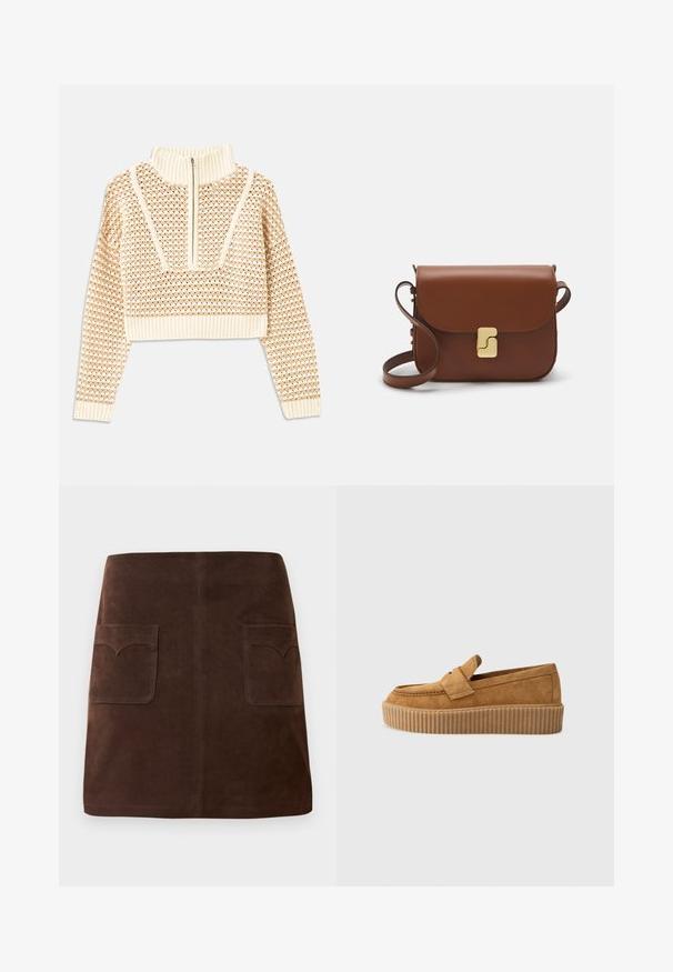 Lys beige cropped sweater med lynlås og høj hals, der har et struktureret mønster samt ribbede manchetter og nederste kant. Kombinerer strikkede og vævede materialer.; Mørkebrun ruskindnederdel med en klassisk A-formet silhuet, to forreste lommer med rundede klapper og subtile syninger.; Brune ruskinds loafers med rund tå, der har en ribbet platformssål og et dekorativt bånd henover overdelen.; Brun læder håndtaske med flaplukning, hardware i gyldent tone, en skulderrem og en glat overflade. Kompakt rektangulær form.