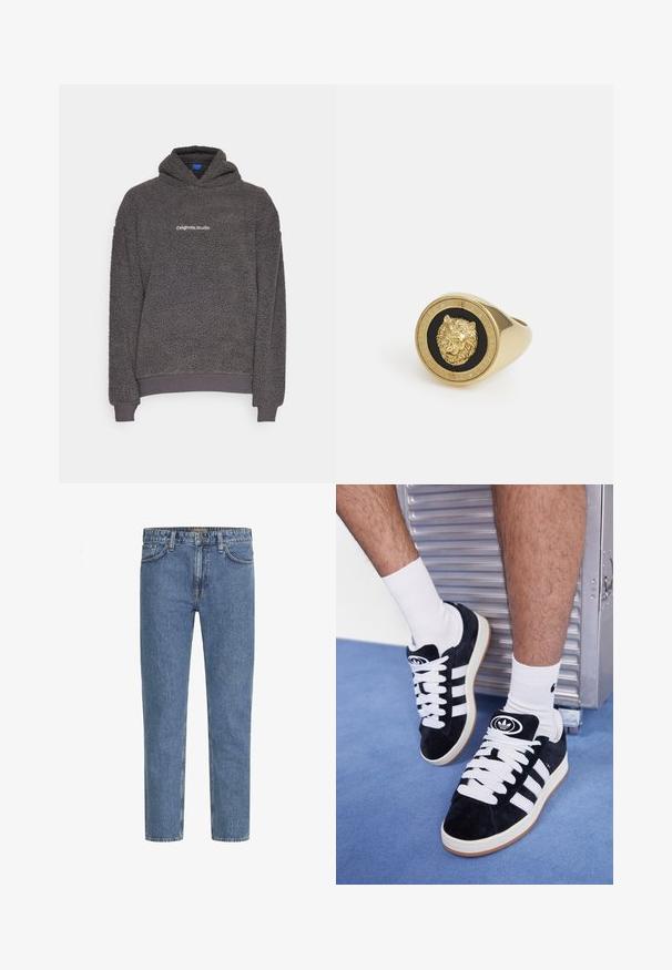 Ciemnoszara, fakturowana bluza z kapturem z nadrukiem "originals Studio" na piersi, z prążkowanymi mankietami i dołem, zaprezentowana na jednolitym tle.; Biała krótko rękawek koszulka wykonana z miękkiej bawełny. Posiada okrągły dekolt i luźny krój, z gładką teksturą i prostym, nieozdobionym wzorem.; Niebieskie dżinsy typu straight-leg z przodem na guzik, suwakiem i pięcioma kieszeniami, wyeksponowane na białym tle.; Czarne zamszowe sneakersy z białymi sznurówkami i trzema białymi paskami. Posiadają okrągłe czarne logo na języku i gumową podeszwę.; Pierścionek w kolorze złotym z wypukłym motywem lwa na czarnym tle, otoczony okrągłą obrączką z wygrawerowaną nazwą marki.
