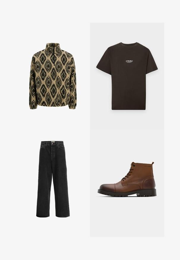 Tan fleece genser med halv-zip krage, med et svart diamantmønster, elastiske mansjetter og myk tekstur.; Svart bomulls-T-skjorte med korte ermer og rund hals, med "JJ Studios"-logo i hvitt midt på forsiden. Jevn tekstur.; Svart vide ben jeans laget av denimstoff. Har høy midje, to frontlommer, knappelukking og subtile sømdetaljer.; Brune lær ankle boots med rund tå, sorte snørebånd og teksturert gummisåle. Har logodetalj på siden og glatt finish.