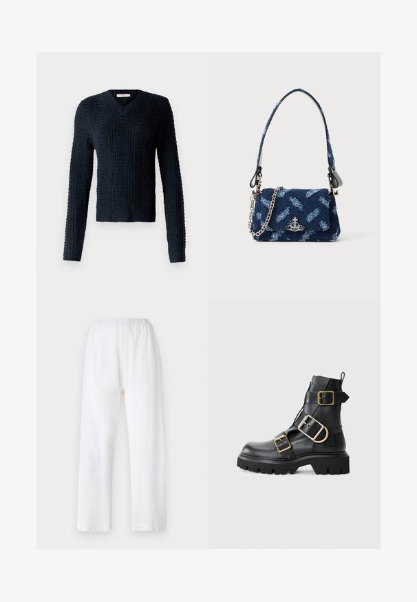 Pulover tricotat de culoare albastru închis, cu decolteu în V, mâneci lungi, model texturat cu inserții ribbate și o linie de jos ușor scurtă.; Pantaloni albi, cu croi lejer și talie elastică, fabricați dintr-un material texturat. Design cu picioare drepte și manșete simple ghemuite.; Cizme de gleznă din piele neagră cu toc gros, având mai multe curele și accente din metal auriu. Textură netedă, design robust.; Geantă din material bleu marin cu un design texturat, elemente din metal argintiu și o curea din lanț detașabilă. Dispune de o închidere cu clapetă și un accent cu logo.