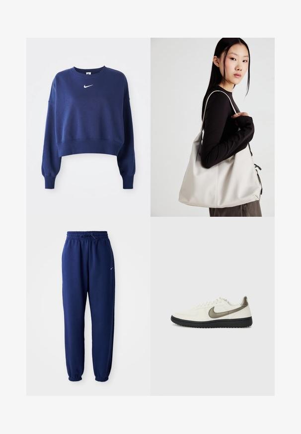 Marineblå avkortet sweatshirt laget av myk stoff, med rund hals, lange ermer og en hvit Nike-logo på brystet.; Mørkeblå joggebukser laget av mykt stoff, med elastisk linning med snøring, elastiske mansjetter og en liten hvit logo.; Nike Sportswear FIELD GENERAL - Joggesko - off-white/black; Beige håndveske laget av mykt materiale, med en slapp design, sydd detaljer og to skulderstropper. Passer for daglig bruk.