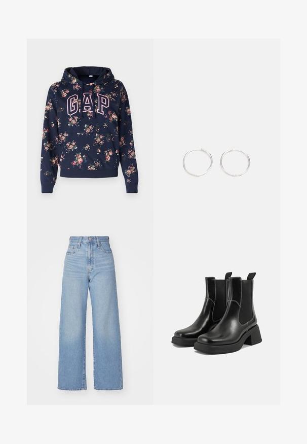 GAP HERITAGE - Φούτερ - navy floral; Ανοιχτό μπλε ψηλόμεσα παντελόνια φαρδιές μπατζάκια με κλείσιμο μπροστά με κουμπί και φερμουάρ, μπροστά και πίσω τσέπες, σε λευκό φόντο.; Μαύρα δερμάτινα μποτάκια Chelsea με χοντρό τακούνι, ελαστικές πλευρικές επενδύσεις και αντίθετη λευκή ραφή. Υφή με υφιστάμενη αίσθηση.; Ασημένια σκουλαρίκια κρίκοι με κομψό, στρογγυλό σχέδιο, που διαθέτουν λεία επιφάνεια και χωρίς ορατά διακοσμητικά στοιχεία. Η διάμετρος δεν αναφέρεται.