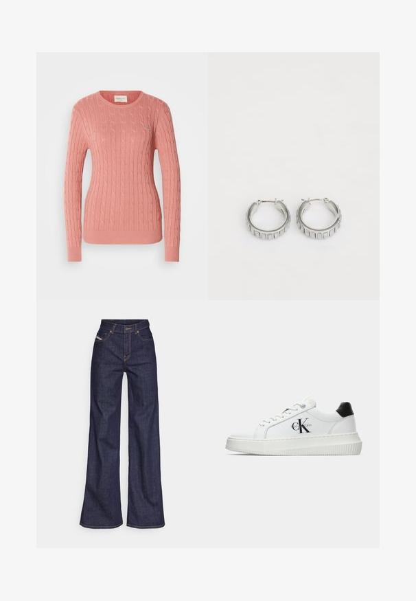 Sweter w warkoczowym splocie w delikatnym różowym kolorze, z okrągłym dekoltem i długimi rękawami. Teksturowany wzór dodaje głębi. Subtelne logo na klatce piersiowej.; Ciemnoniebieskie dżinsy szerokie w nogawkach wykonane z denimu, z wysokim stanem, z pomarańczowymi przeszyciami, pięcioma kieszeniami i zapięciem na guzik.; Białe sneakersy typu low-top z czarnym paskiem na pięcie, platformą, sznurowadłami i logo "CK" marki Calvin Klein na boku.; Srebrne kolczyki w kształcie obręczy o teksturowanym wzorze z pionowymi żłobieniami. Okrągły kształt z pewnym zapięciem. Gładkie wykończenie.