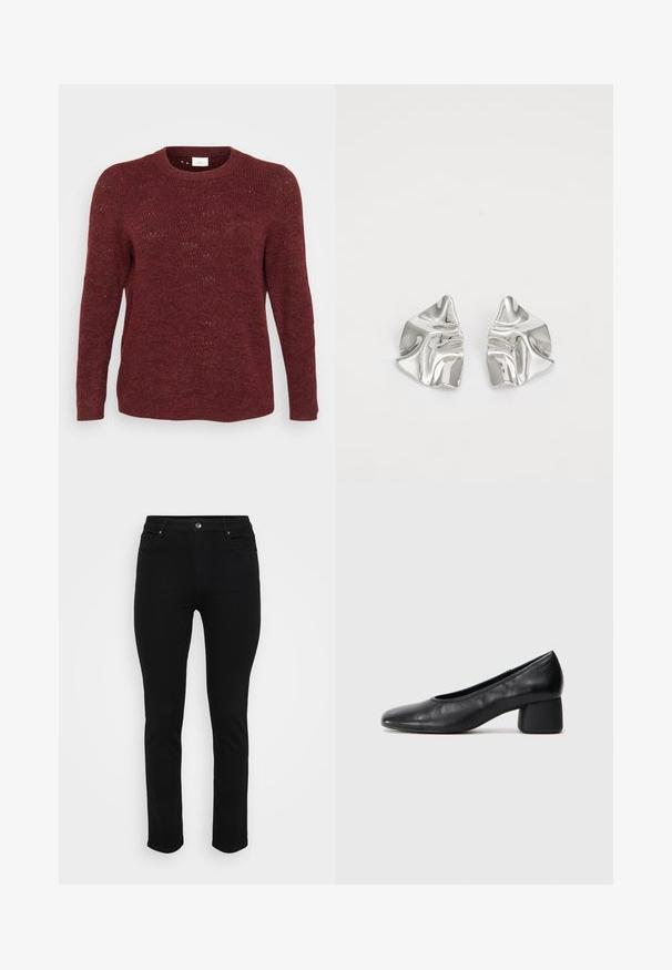 Burgunderfarget strikkegenser med lange ermer, rund hals og åpen vevstruktur, med subtile mønsterdetaljer gjennom hele.; Sorte denim jeans med slim fit, fem-lomme design, front knappelukking og lett stretch for komfort. Flat, jevn tekstur med minimal detaljer.; Sorte lærpumps med rund tå og mellomstor blokkhæl. Glatt tekstur med minimalt med detaljer, og har en subtil elastisk åpning.; Sølvmetall øredobber med et bølgete, skulpturelt design, preget av en polert finish og uregelmessige former, som fremhever en moderne estetikk.