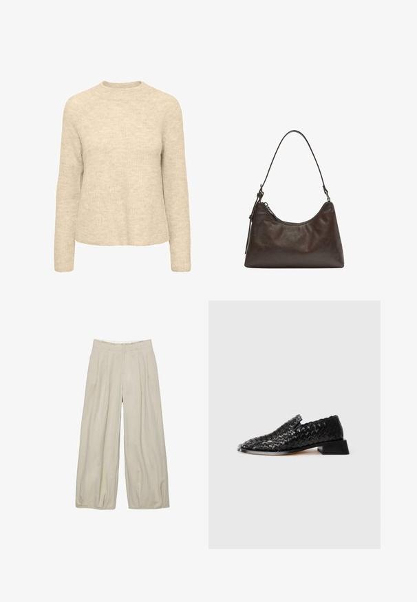 Bež pleten pulover z mehko teksturo, okroglim izrezom in dolgimi rokavi. Preprost dizajn brez vidnih vzorcev ali akcentov.; Bež hlače širokih nogavica z teksturo, z bočnimi gubami in prilegajočim se pasom. Brez vidnih zapiral in žepov.; Črne usnjene pletene natikače z nizko blok peto in valovitim robom, prikazane na beli podlagi.; Temno rjava usnjena torbica z ukrivljenim oblikom, gladko teksturo in enim nastavljivim ročajem. Ima zadrgo za zapiranje in minimalno kovinsko opremo.