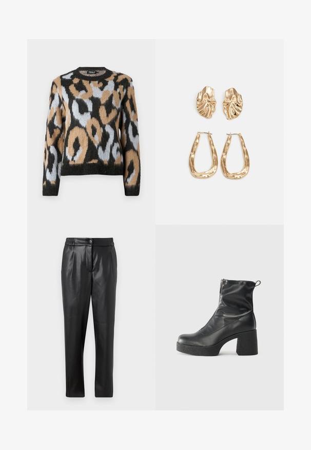 Leopardi mustriga kudum, millel on ümmargune kaelus, pikad varrukad ja musta, pruuni ning helesinise värvi segu, tekstuuriga kootud kangas.; Mustad nahkpüksid, millel on sile tekstuur, sirge lõige, elastne vöökoht ja esine nupuga sulgemine; volditud detailid ja kitsenevad sääred.; Mustad mustad ansapüksid, mis on valmistatud siledast nahast, külje zipperiga, paksu tekstuuriga kontsaga ja ümmarguse nina disainiga.; Kuldse värvi kõrvarõngad, mis on kaunistatud tekstuursete ja laineliste kujunditega. Komplektis on skulpturaalsed klamber kõrvarõngad ja avatud rõngasdisain, millel on lõhestatud viimistlus.