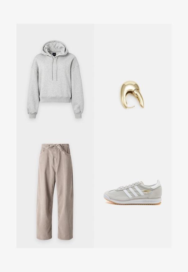 Grå cropped hettegenser laget av mykt stoff, med snøring i hetta, ribbestrikkede mansjetter og avslappet passform. Merkevaren er vist på halslinjen.; Beige kordfløyelsbukser med løs passform, med strikk i livet, to frontlommer og vertikal ribbet tekstur.; Lys grå sneaker laget av semsket skinn og mesh, med tre hvite striper, rund tå og såle av gummi. Gull logo-aksent nær snørebåndene.; Gullfarget metalløredobber med et elegant, buet design. Har en karakteristisk spiss form, polert overflate og hengsel-lukking.